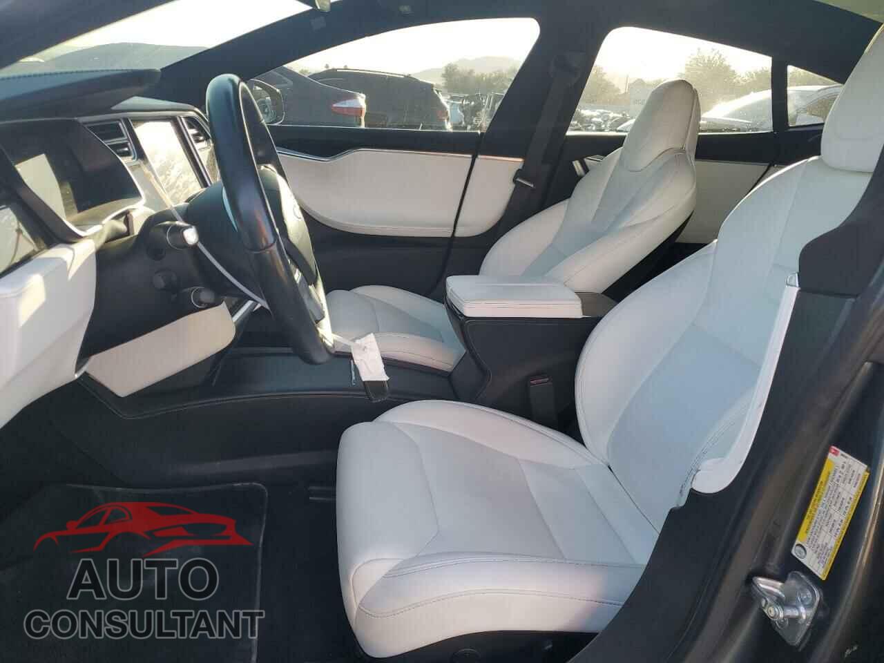 TESLA MODEL S 2017 - 5YJSA1E12HF188207