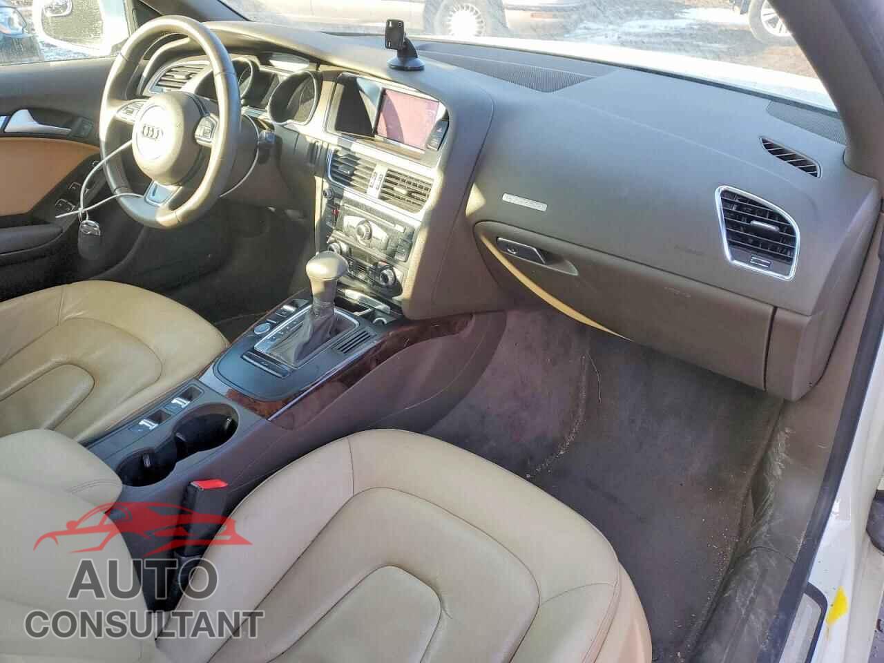 AUDI A5 2013 - WAULFAFH3DN002751