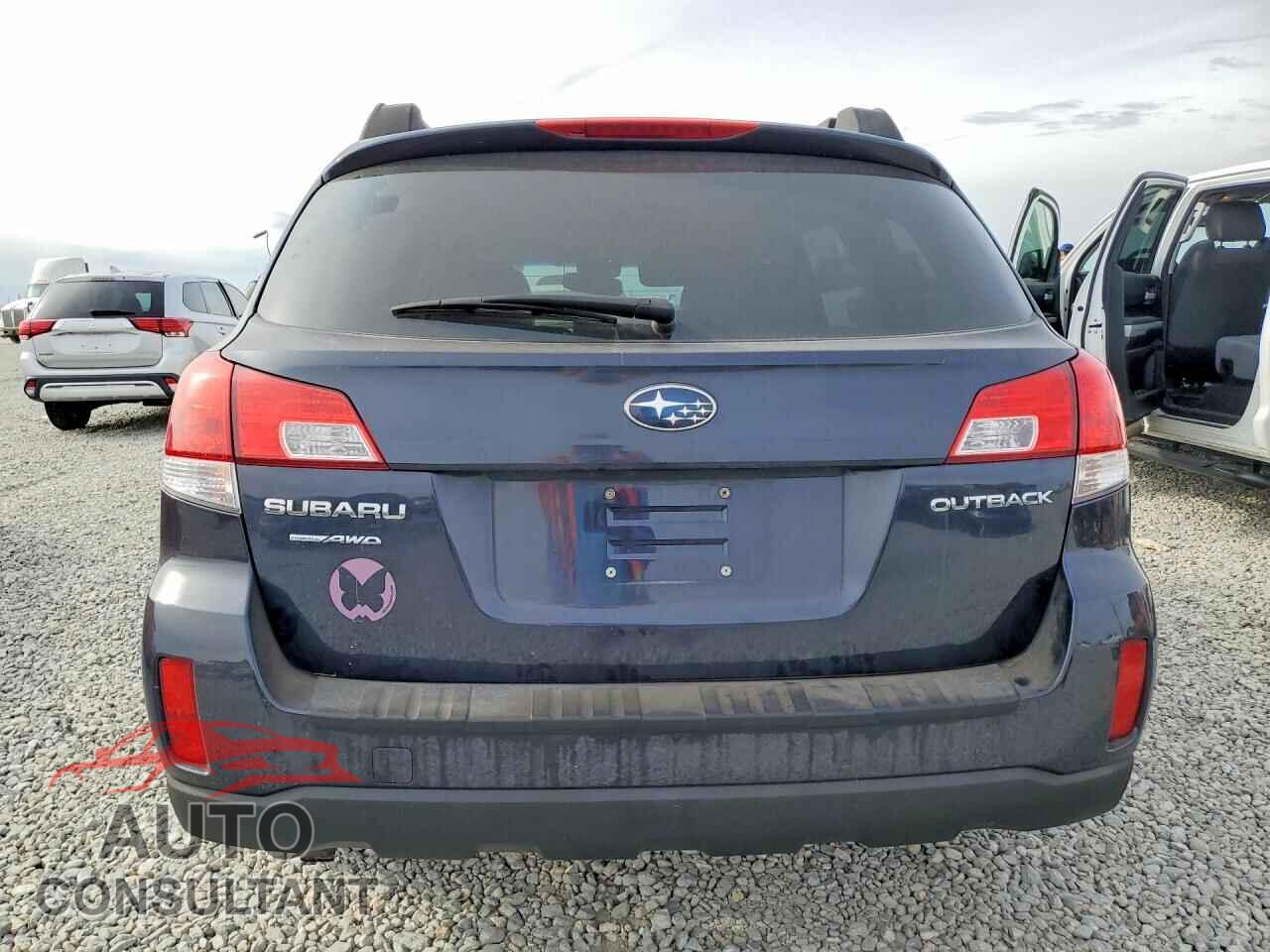 SUBARU OUTBACK 2013 - 4S4BRCCC1D3245301