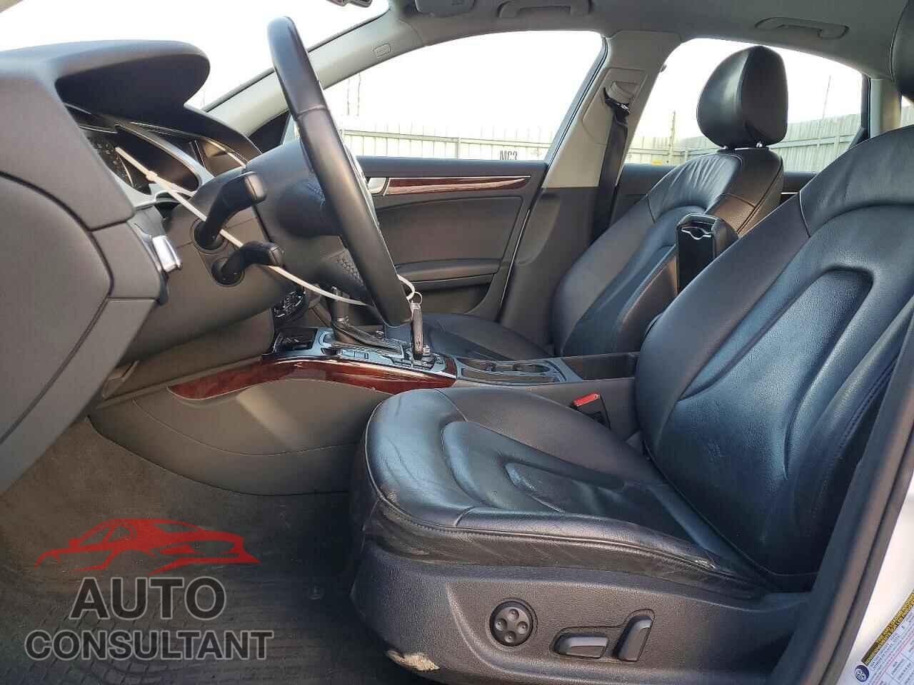 AUDI A4 2012 - WAUFFAFL1CA117856