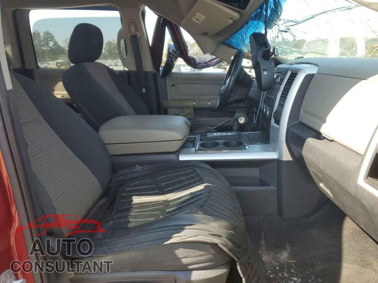 DODGE RAM 1500 2012 - 1C6RD6LT0CS255638