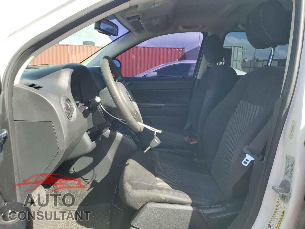 JEEP COMPASS 2016 - 1C4NJCBA9GD553825