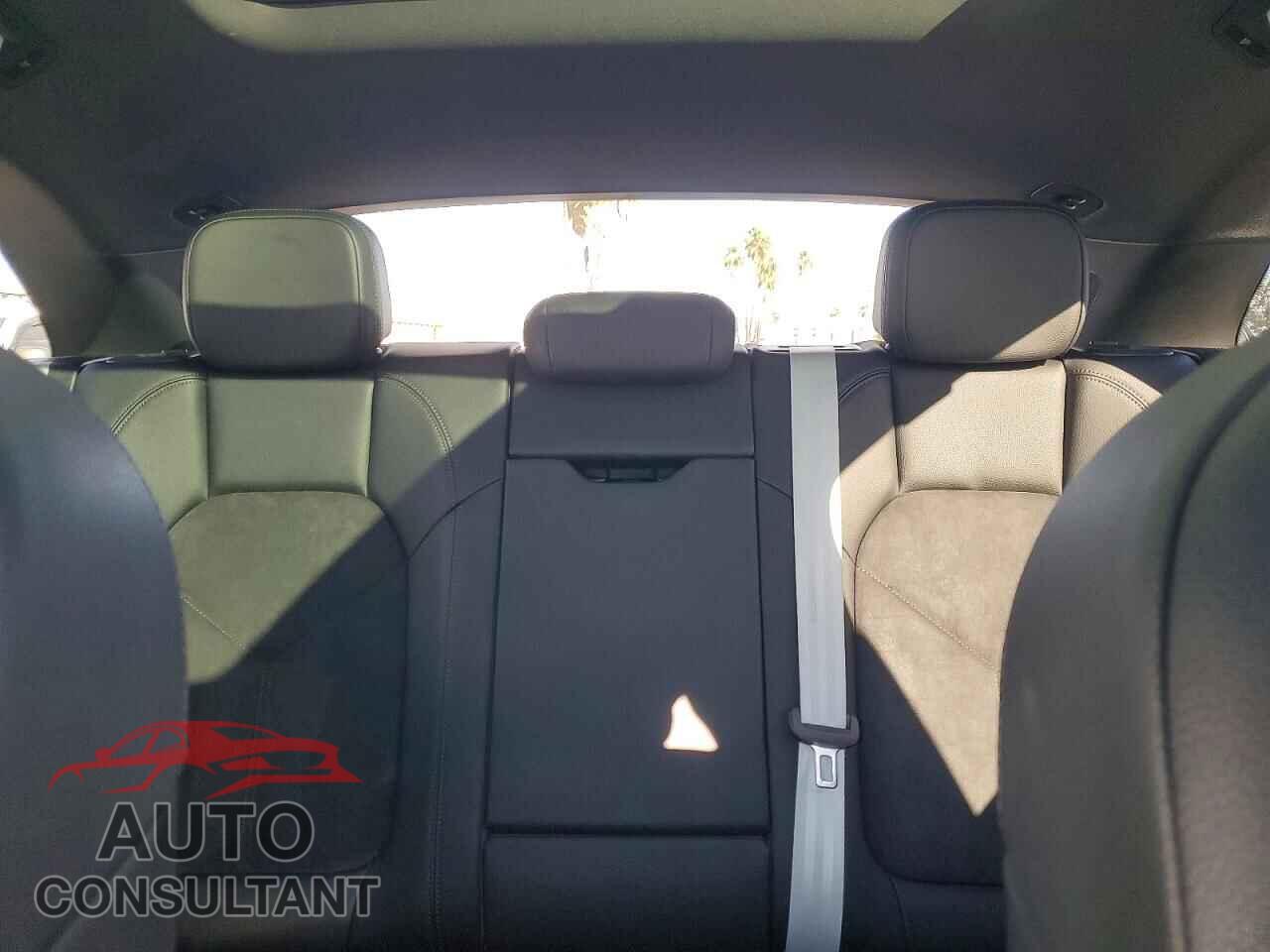 PORSCHE MACAN 2018 - WP1AA2A51JLB11968