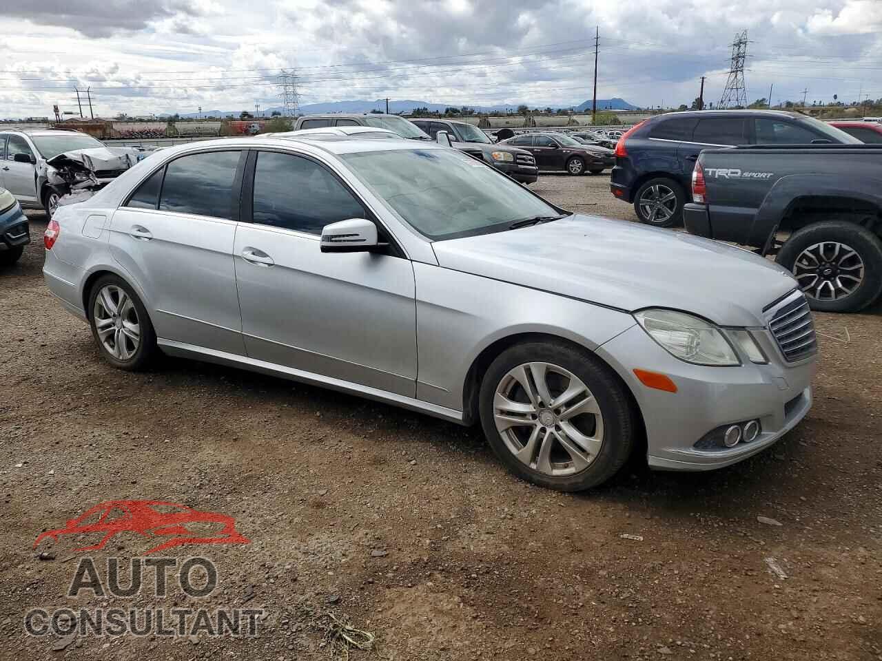 MERCEDES-BENZ E-CLASS 2011 - WDDHF5GB4BA319331