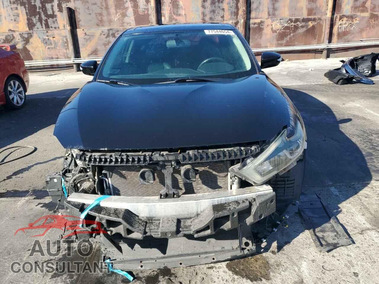 NISSAN MAXIMA 2017 - 1N4AA6AP6HC447156