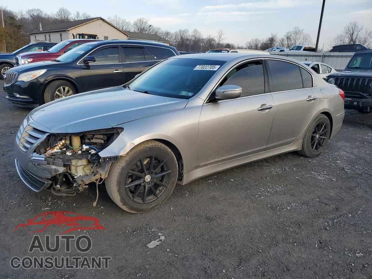 HYUNDAI GENESIS 2013 - KMHGC4DD4DU219452
