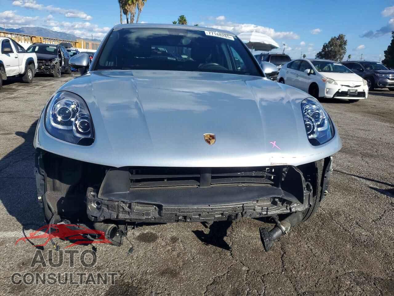 PORSCHE MACAN 2018 - WP1AA2A51JLB11968
