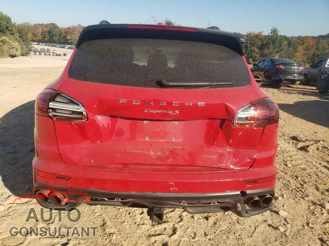 PORSCHE CAYENNE 2016 - WP1AB2A26GLA92894
