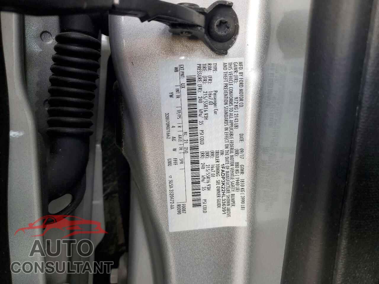 FORD FOCUS 2017 - 1FADP3K22HL336391