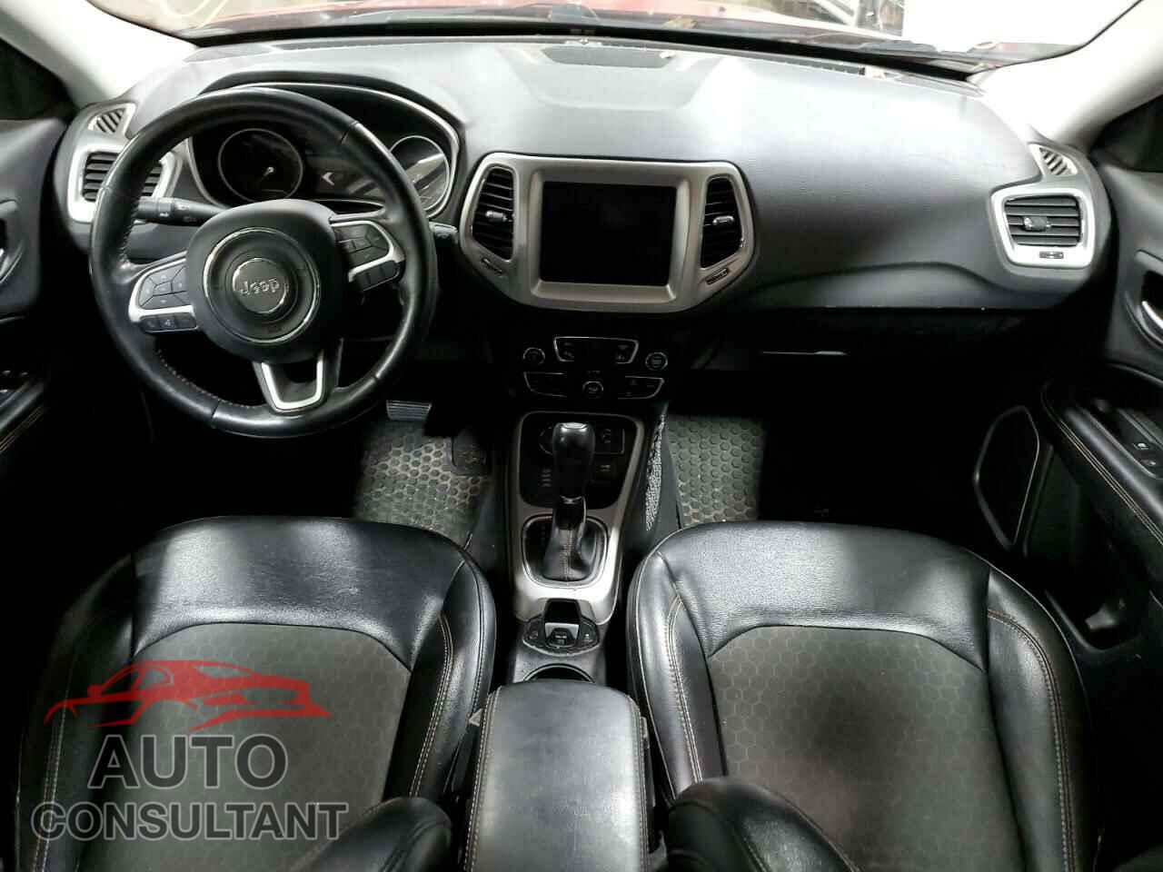 JEEP COMPASS 2018 - 3C4NJDBB2JT359881