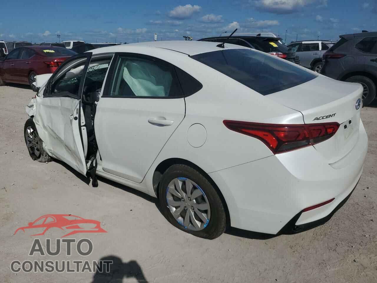 HYUNDAI ACCENT 2021 - 3KPC24A65ME131343