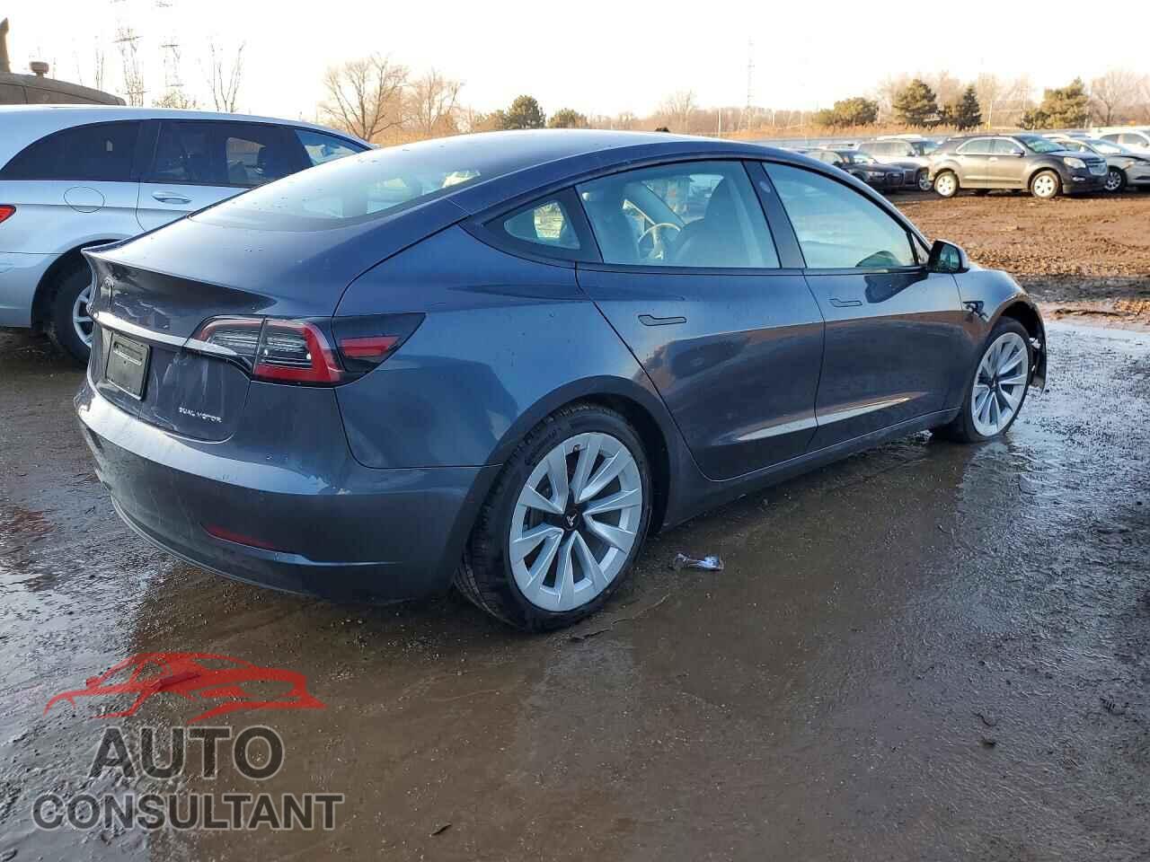 TESLA MODEL 3 2021 - 5YJ3E1EB4MF906772