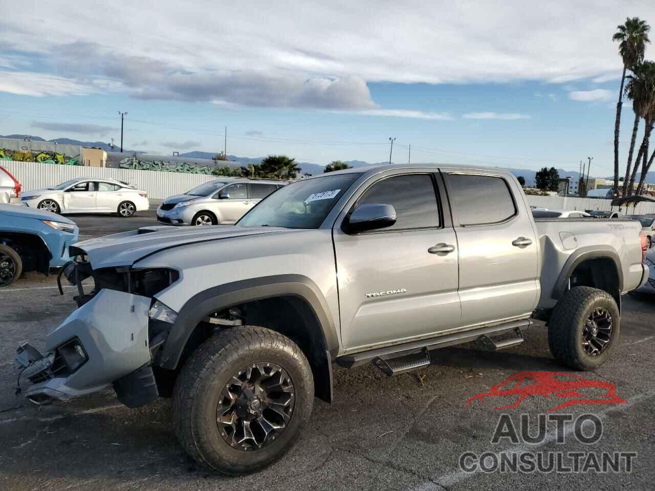 TOYOTA TACOMA 2018 - 3TMBZ5DN8JM012560