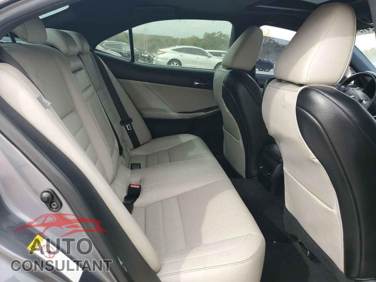 LEXUS IS 2014 - JTHBF1D28E5041901