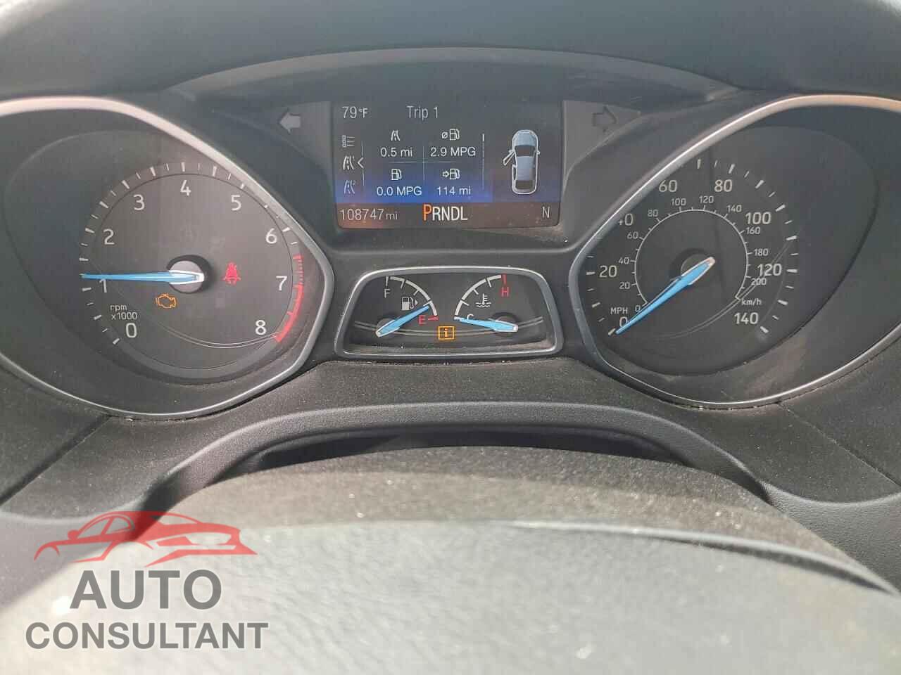 FORD FOCUS 2017 - 1FADP3F26HL237244