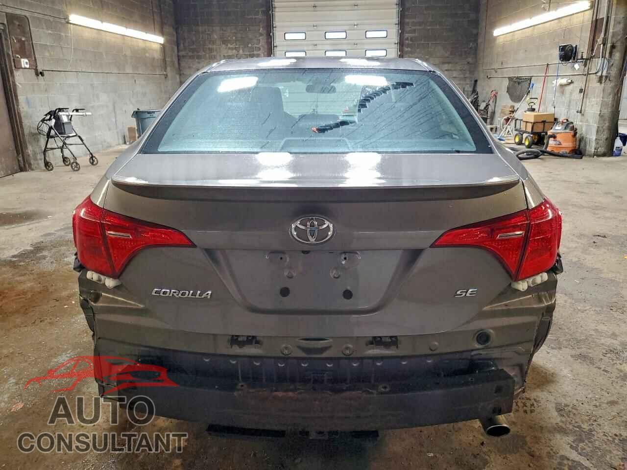 TOYOTA COROLLA 2017 - 2T1BURHEXHC864735