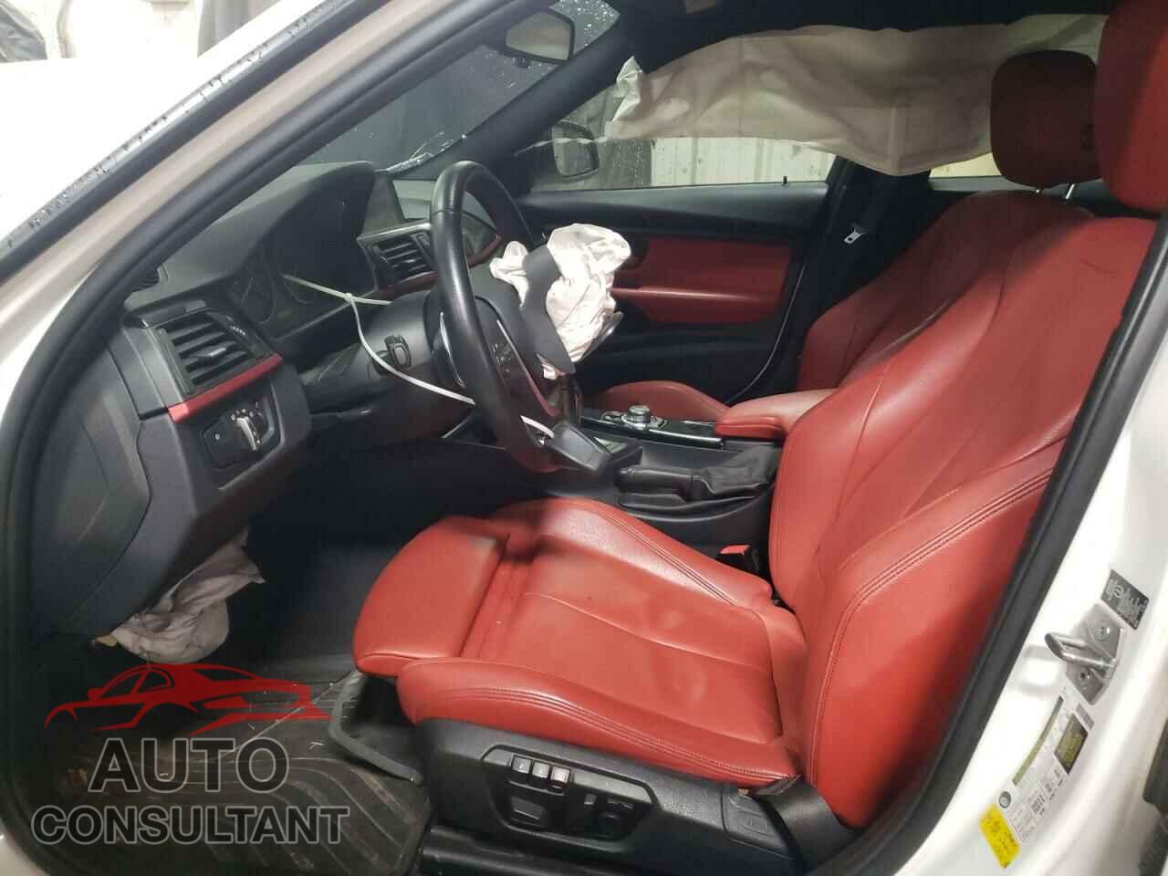 BMW 3 SERIES 2013 - WBA3C1C55DF436151