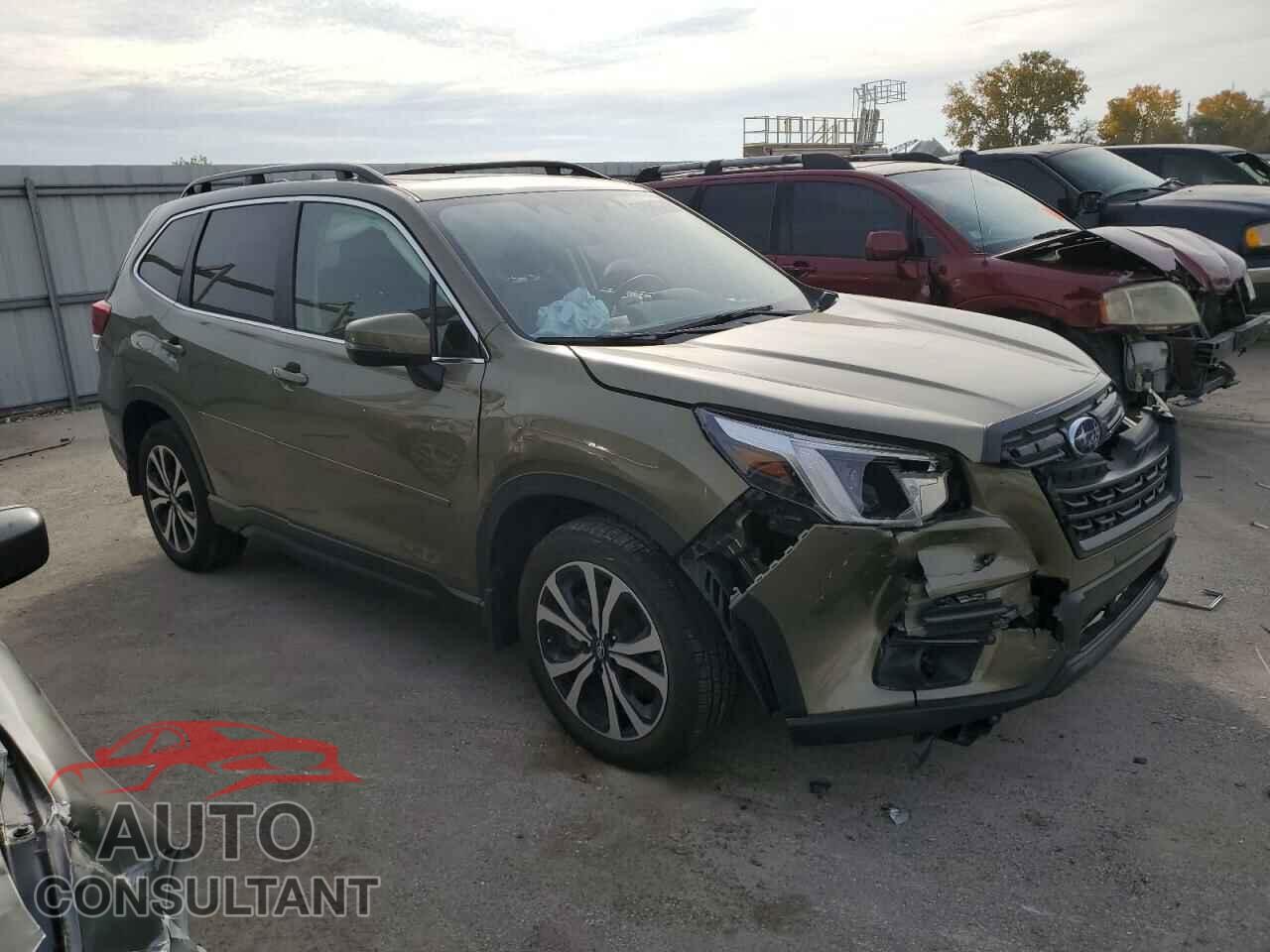 SUBARU FORESTER 2023 - JF2SKAPC8PH547538