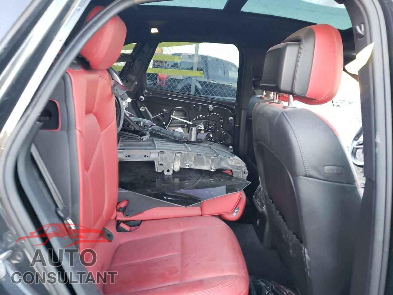 PORSCHE MACAN 2017 - WP1AB2A55HLB16257