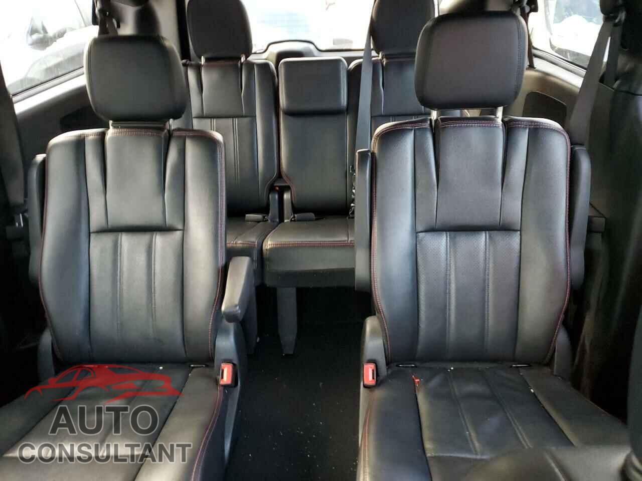 DODGE CARAVAN 2019 - 2C4RDGEG9KR696621