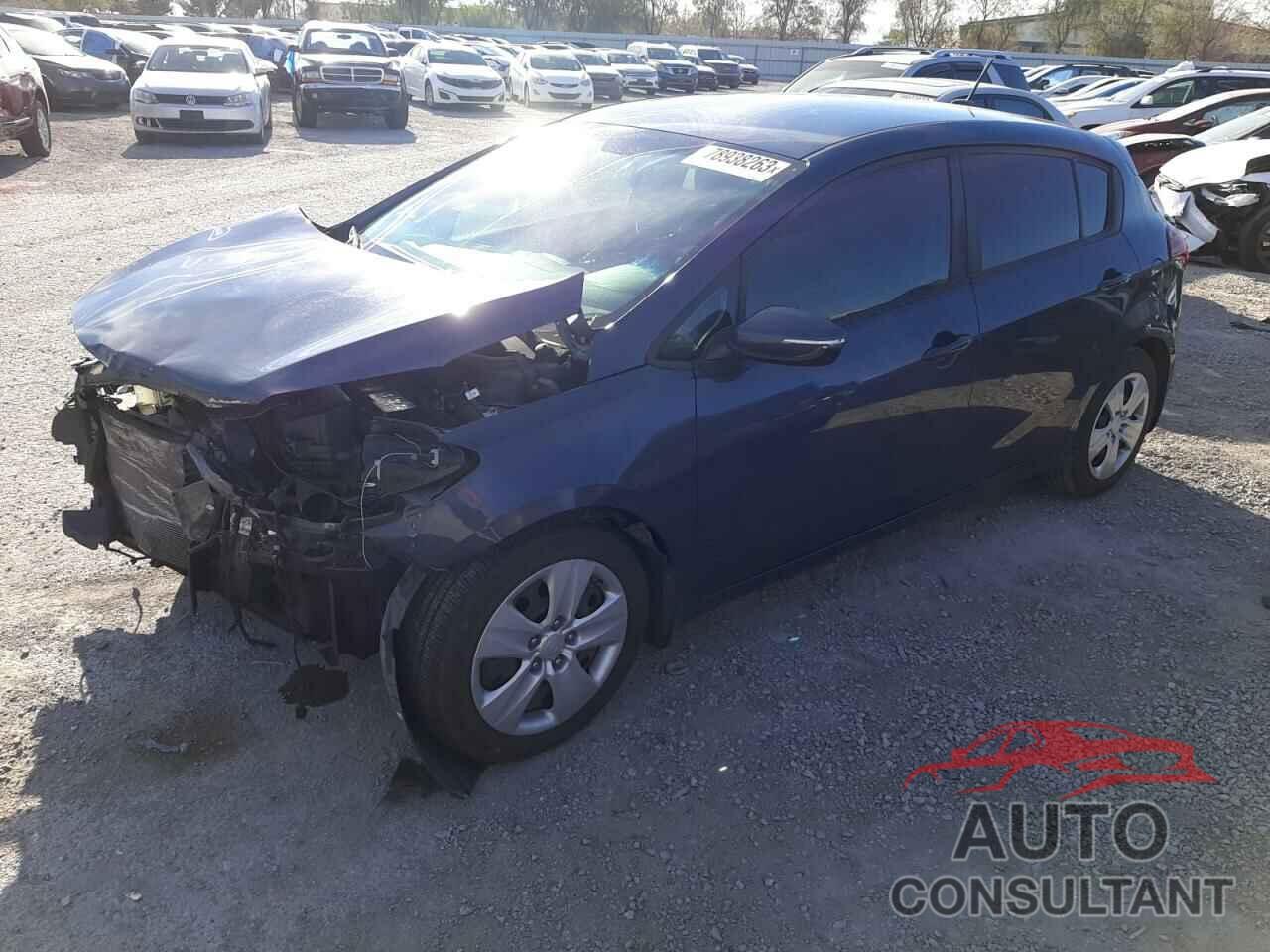 KIA FORTE 2016 - KNAFK5A86G5584677