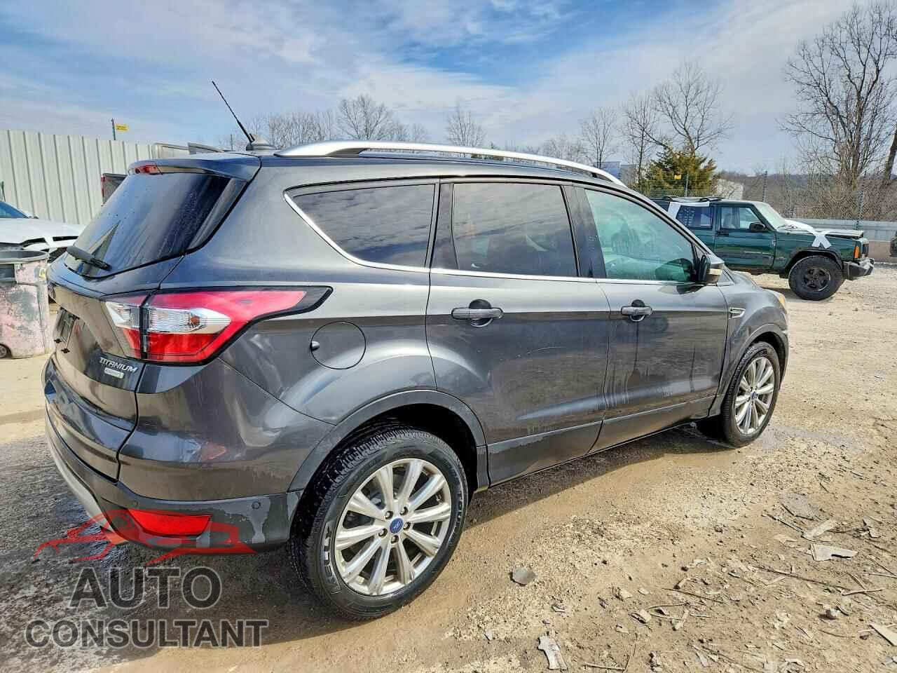 FORD ESCAPE 2018 - 1FMCU0J92JUD00563
