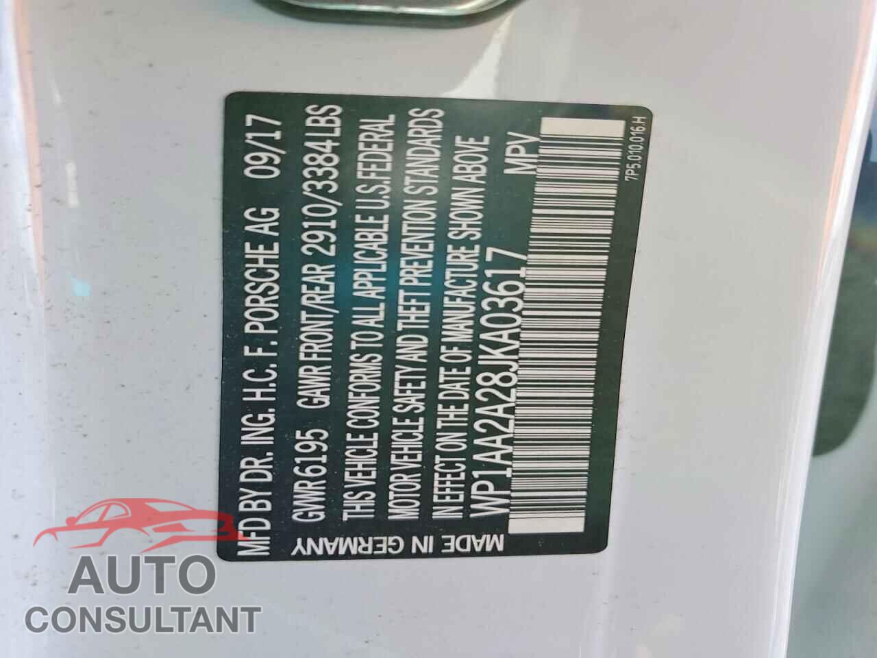 PORSCHE CAYENNE 2018 - WP1AA2A28JKA03617