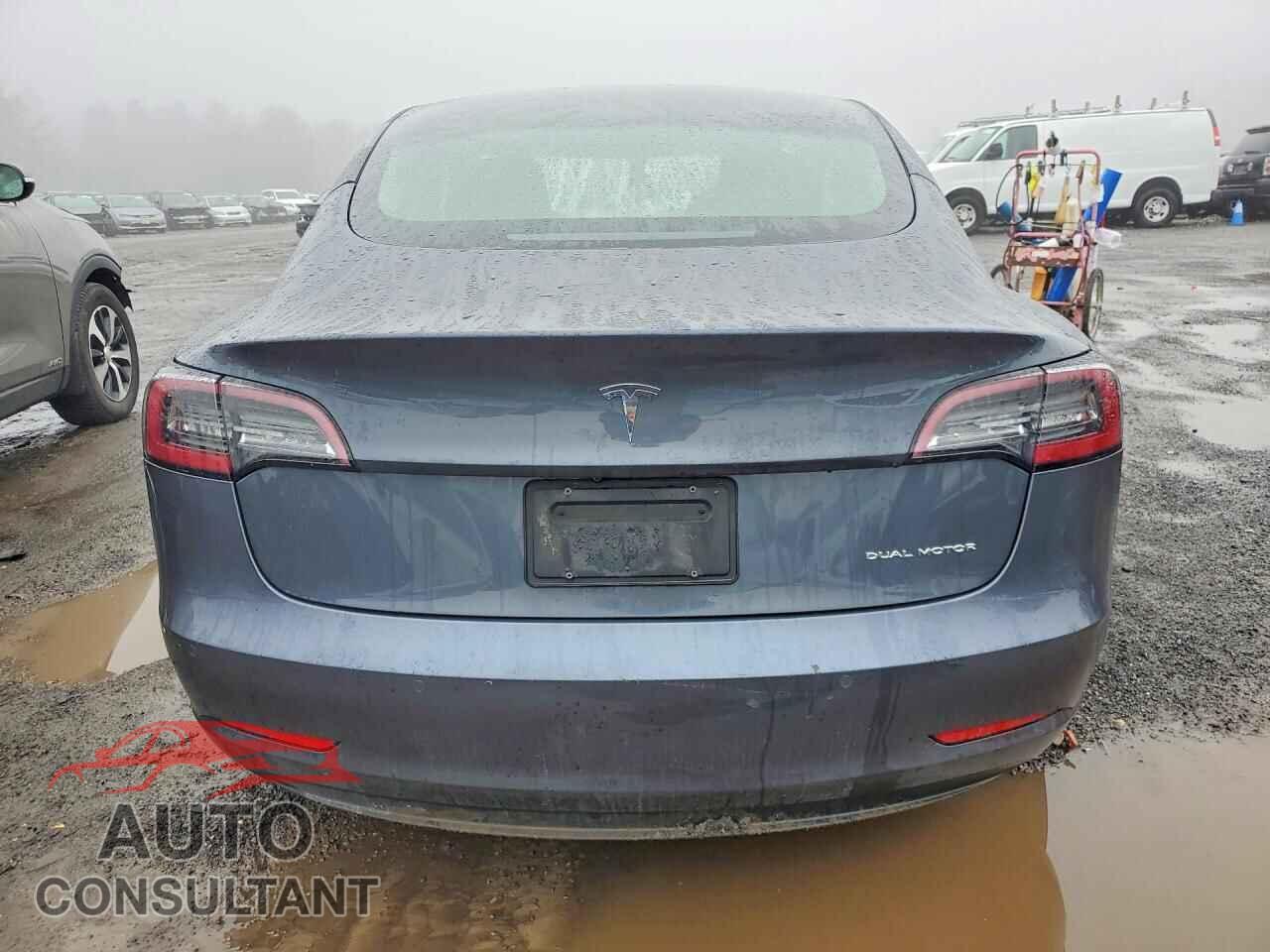 TESLA MODEL 3 2021 - 5YJ3E1EB3MF087379