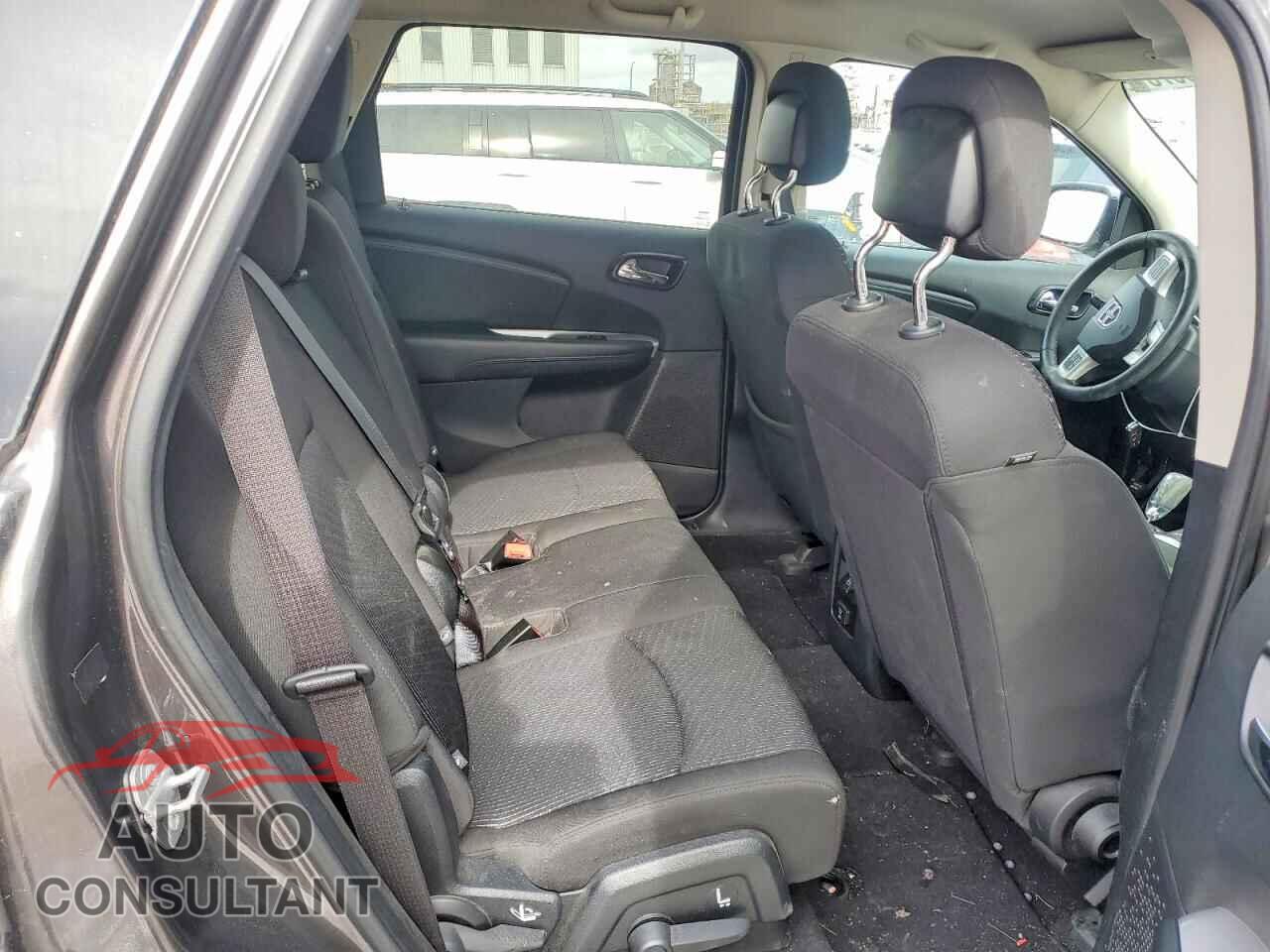 DODGE JOURNEY 2015 - 3C4PDCCG6FT751175