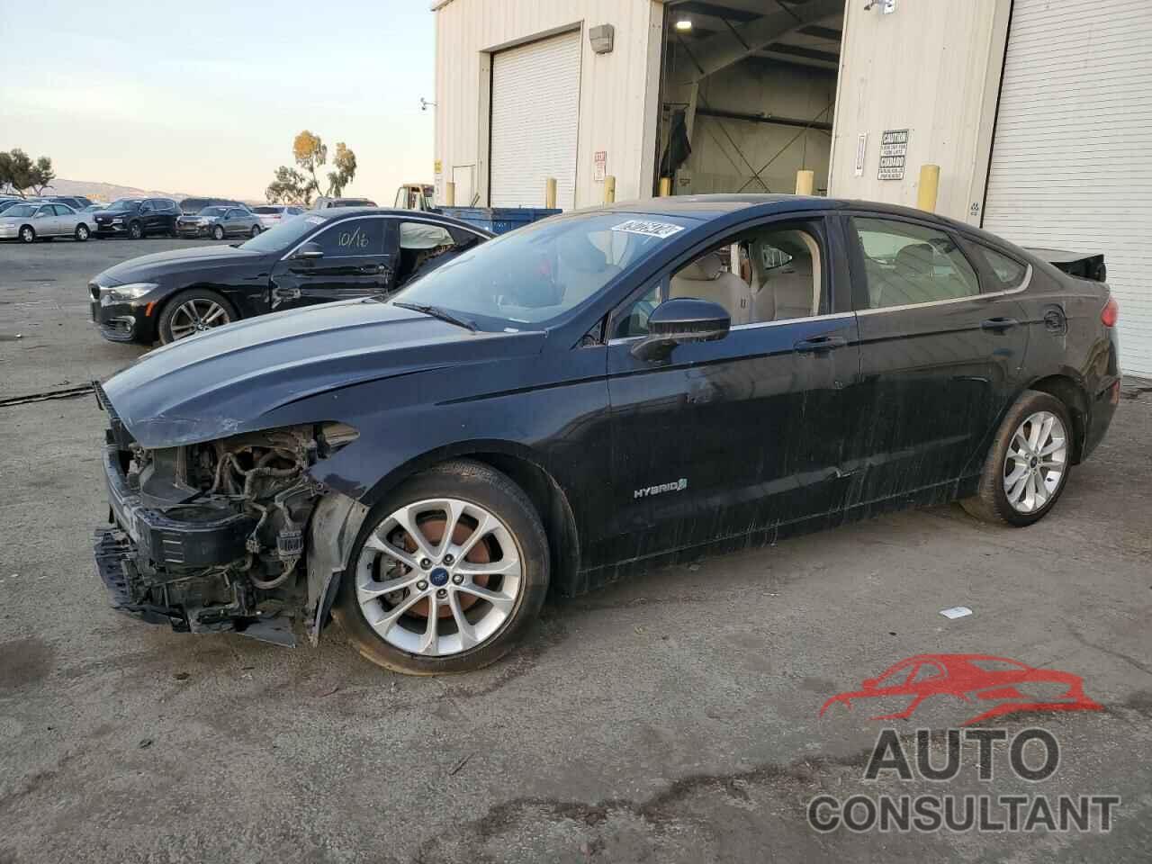 FORD FUSION 2019 - 3FA6P0LU5KR223003