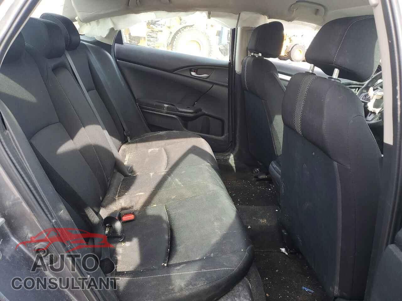 HONDA CIVIC 2017 - 2HGFC2F52HH015351