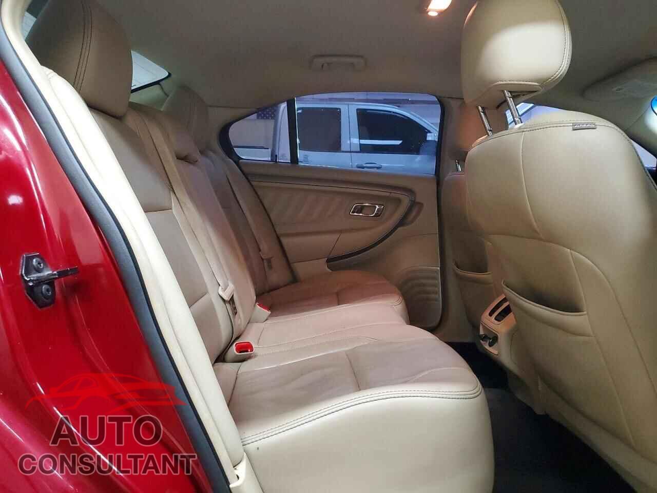 FORD TAURUS 2015 - 1FAHP2E88FG199393