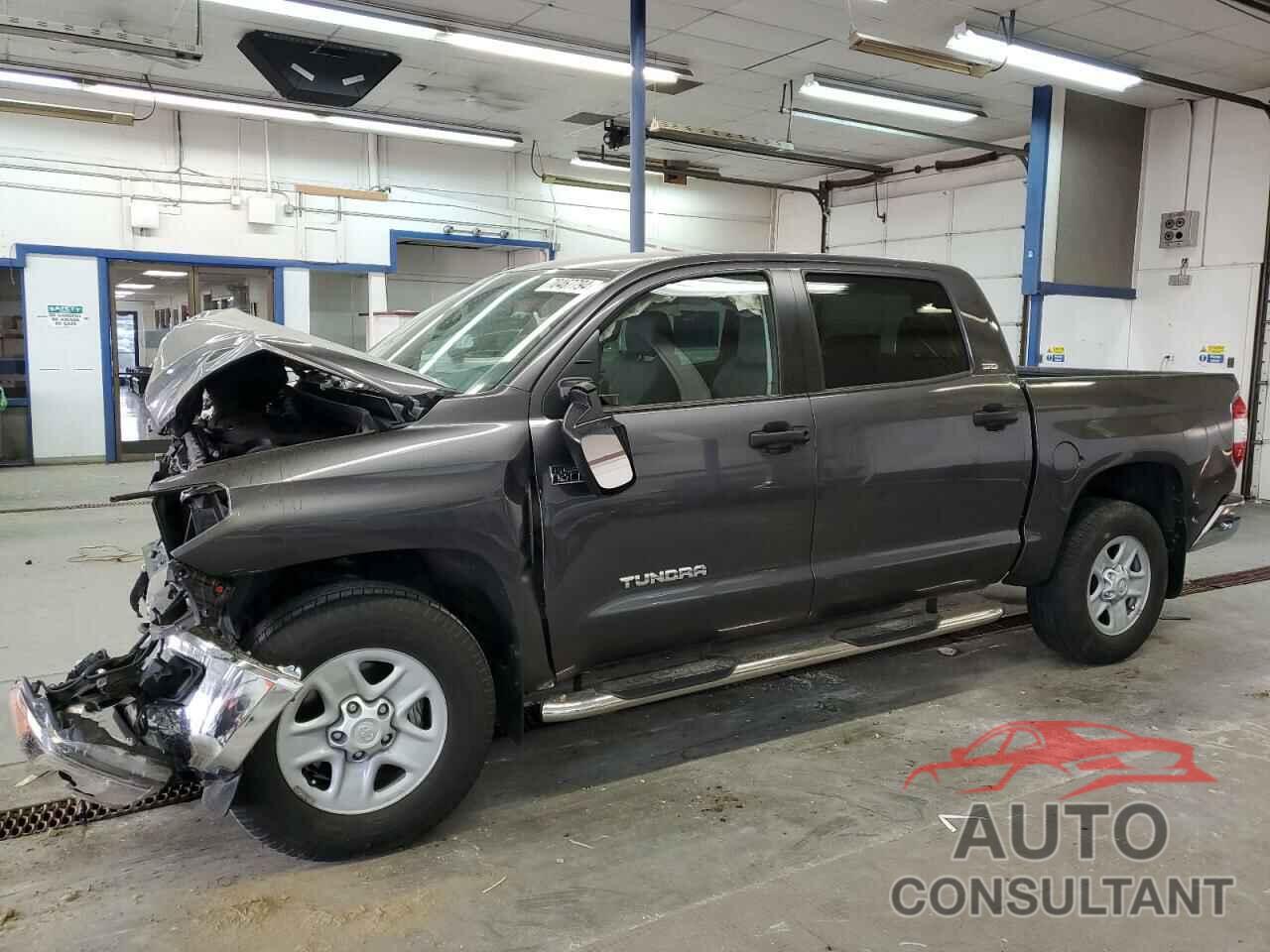 TOYOTA TUNDRA 2018 - 5TFDY5F12JX689507