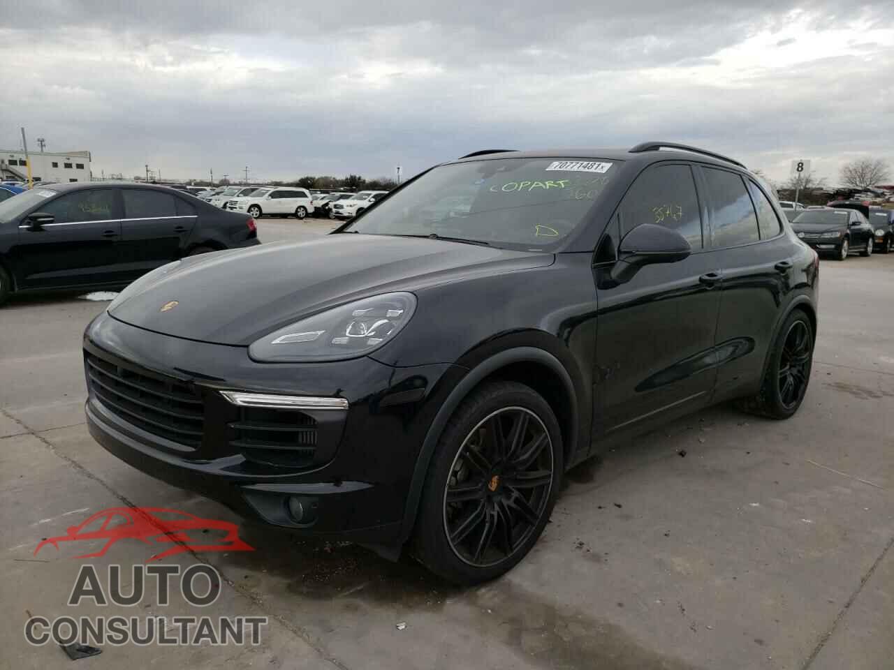 PORSCHE CAYENNE 2018 - WP1AB2A29JLA60111