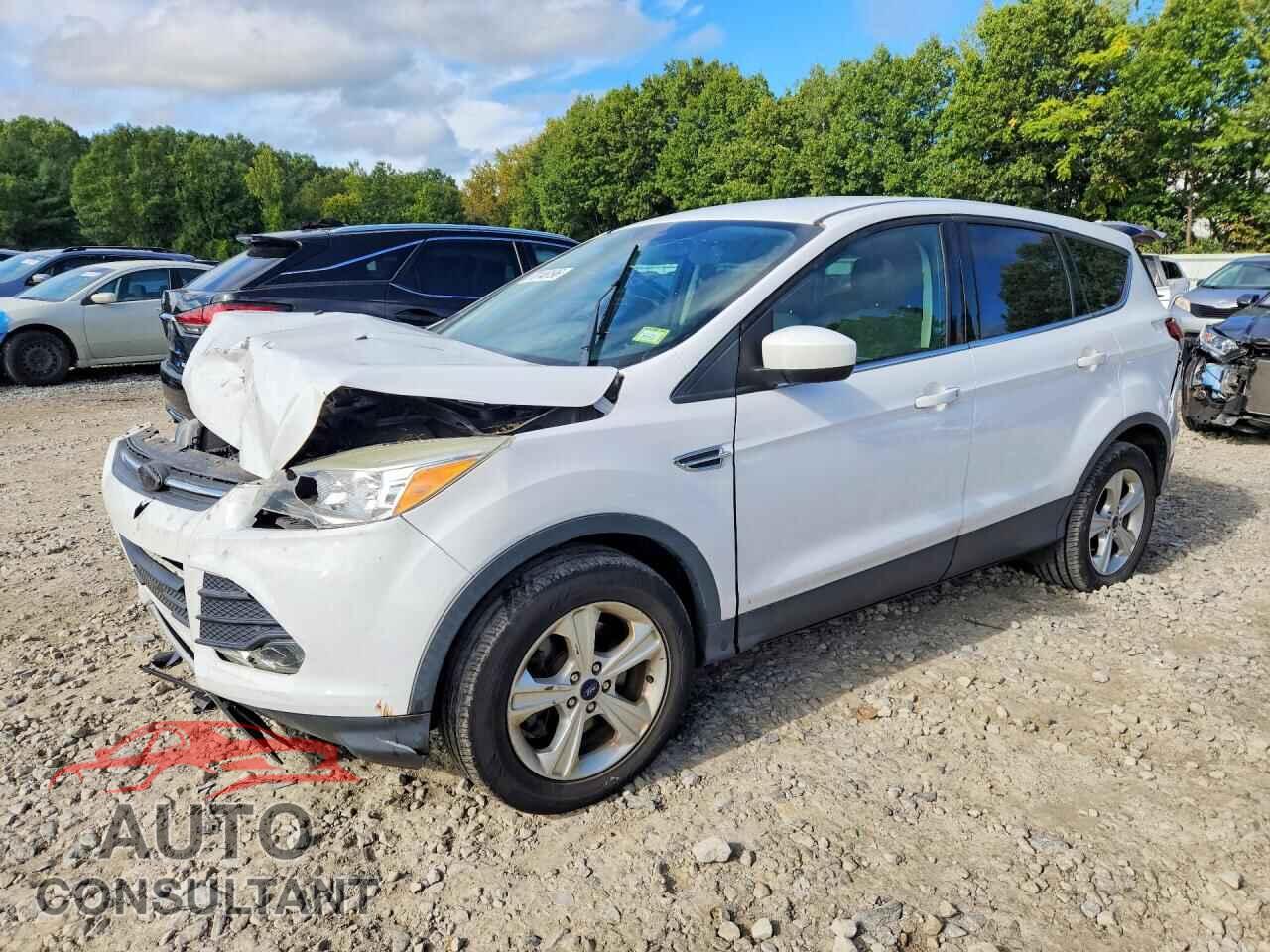 FORD ESCAPE 2015 - 1FMCU9GX6FUB44173