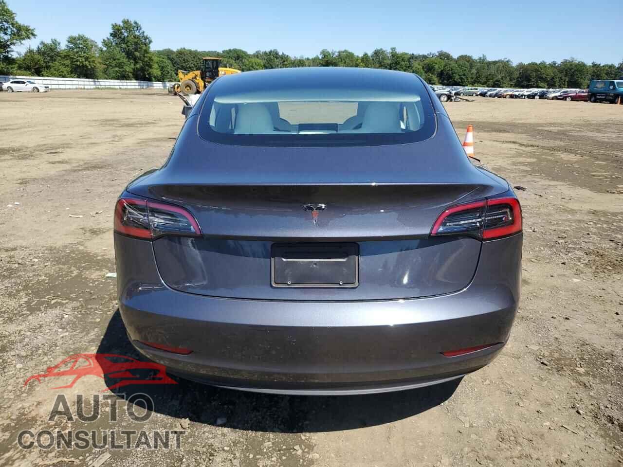 TESLA MODEL 3 2023 - 5YJ3E1EA0PF569092