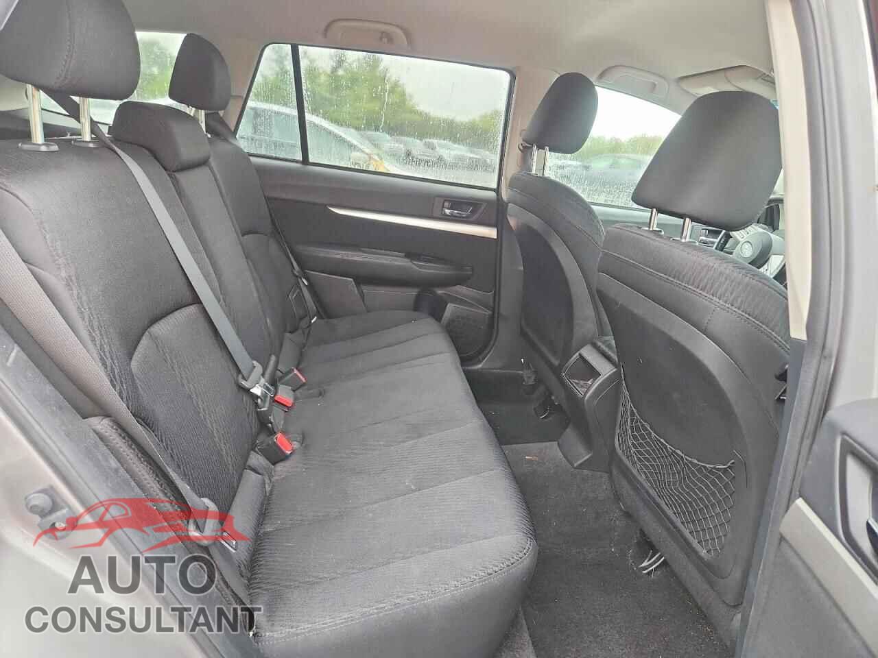 SUBARU OUTBACK 2010 - 4S4BRBBC5A3327927