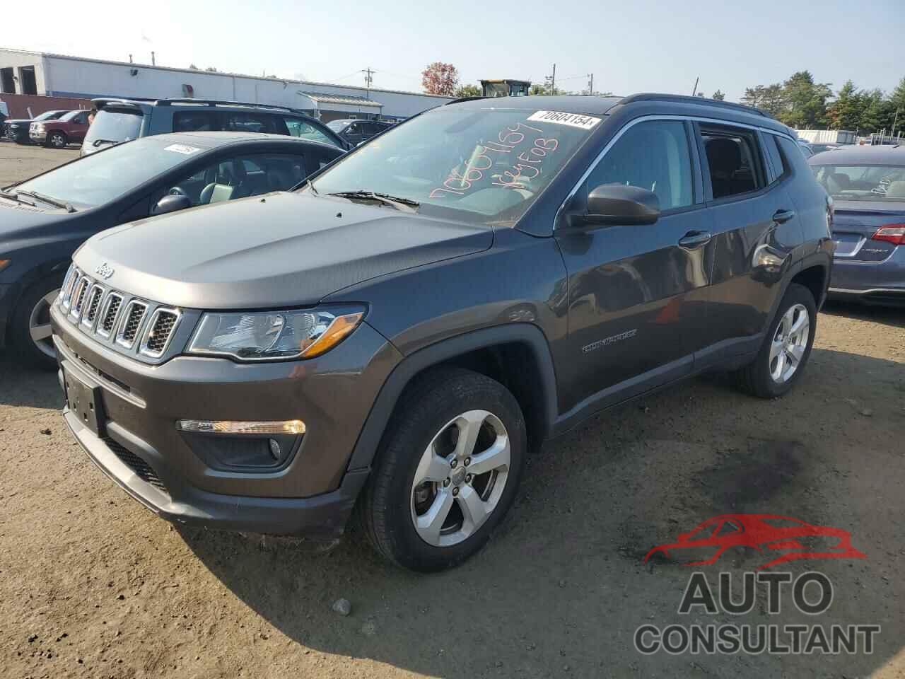 JEEP COMPASS 2018 - 3C4NJDBB2JT179266