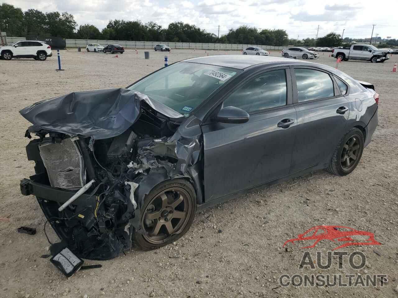 KIA FORTE 2023 - 3KPF24AD1PE636912