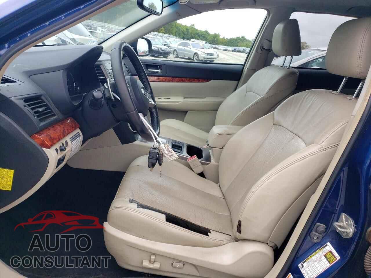 SUBARU OUTBACK 2011 - 4S4BRBKC2B3359655