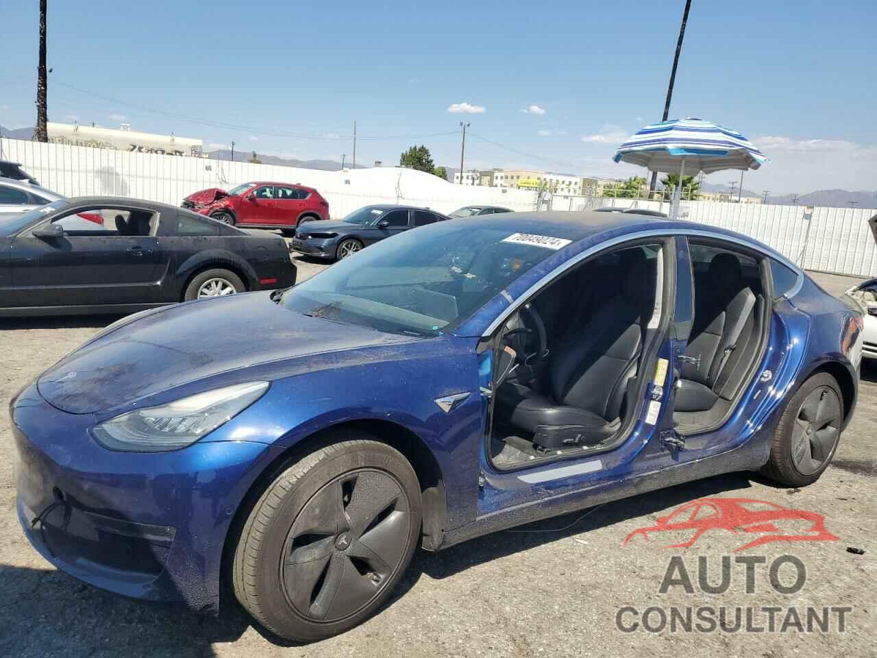 TESLA MODEL 3 2018 - 5YJ3E1EB4JF120370