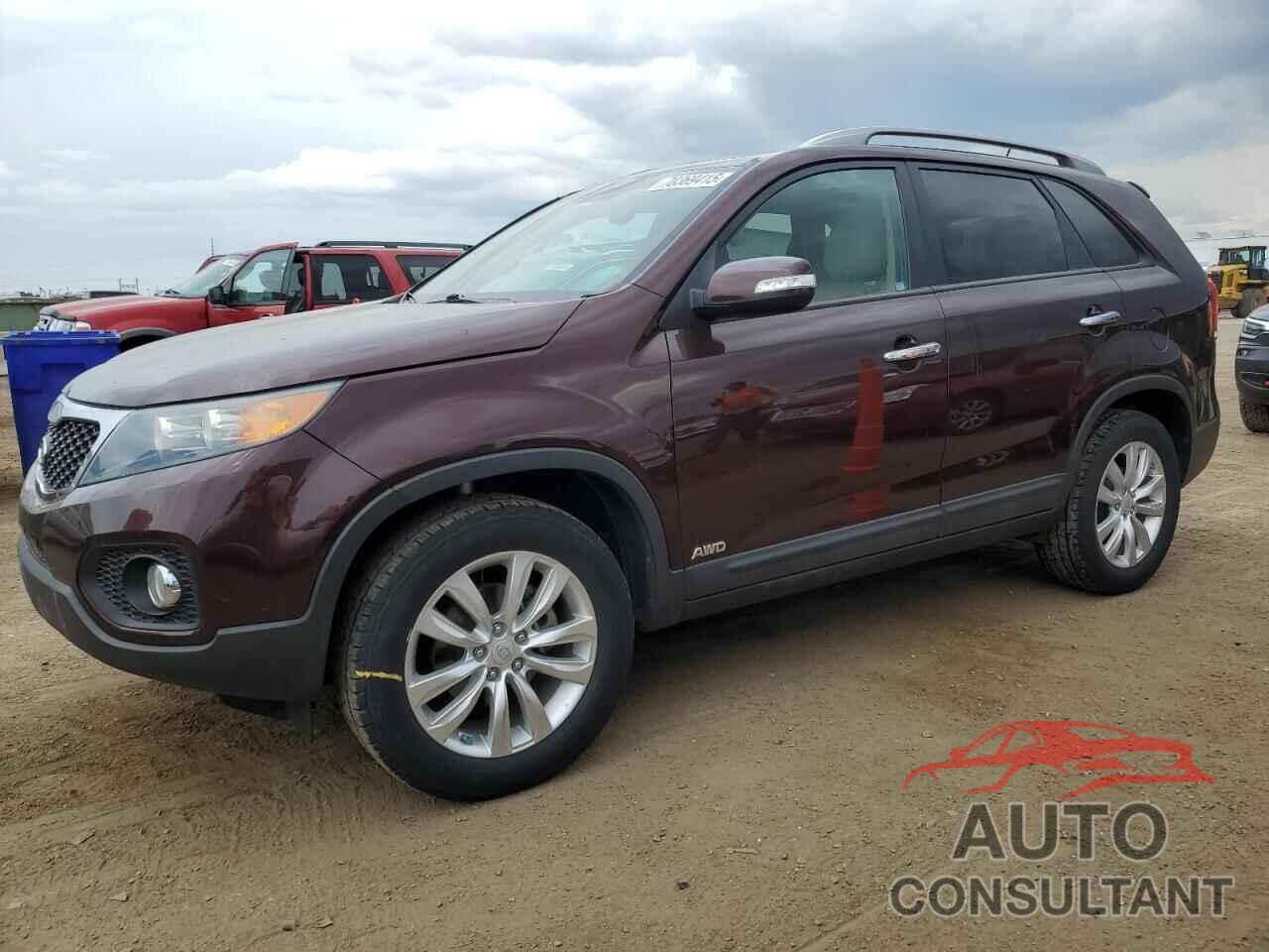 KIA SORENTO 2011 - 5XYKUDA29BG061459