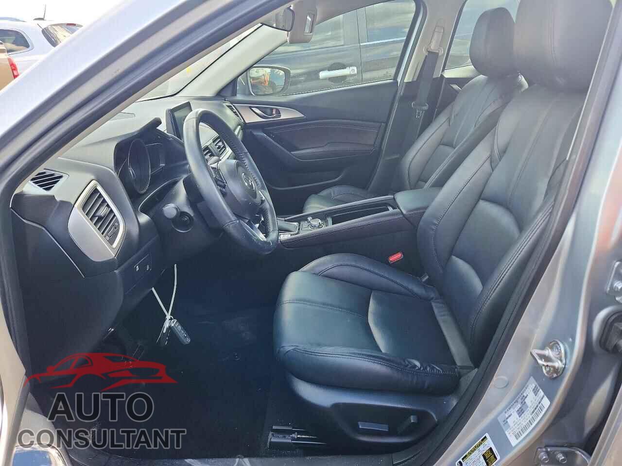 MAZDA 3 2017 - 3MZBN1V73HM102775