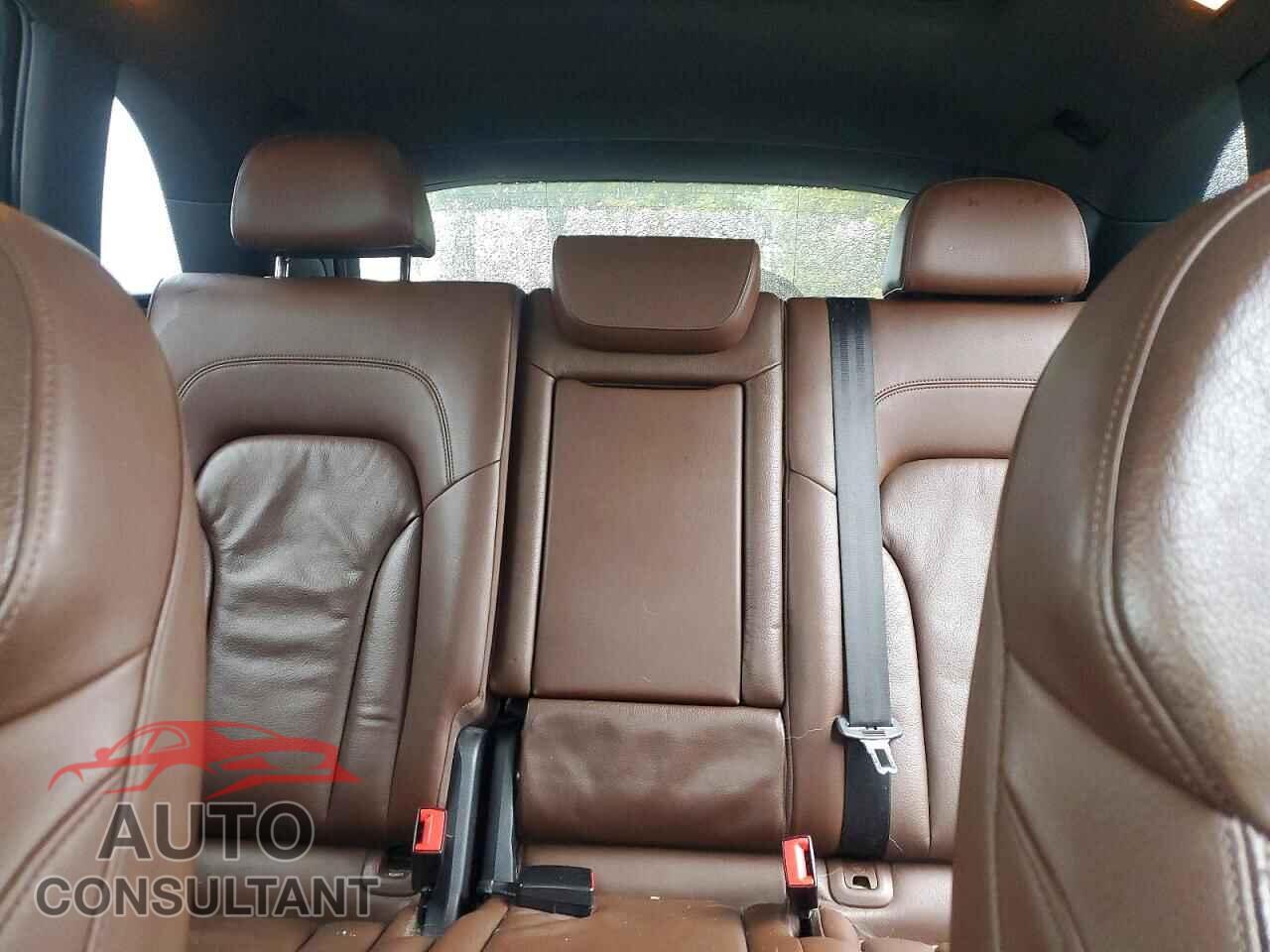 AUDI Q5 2014 - WA1LFAFP9EA044046