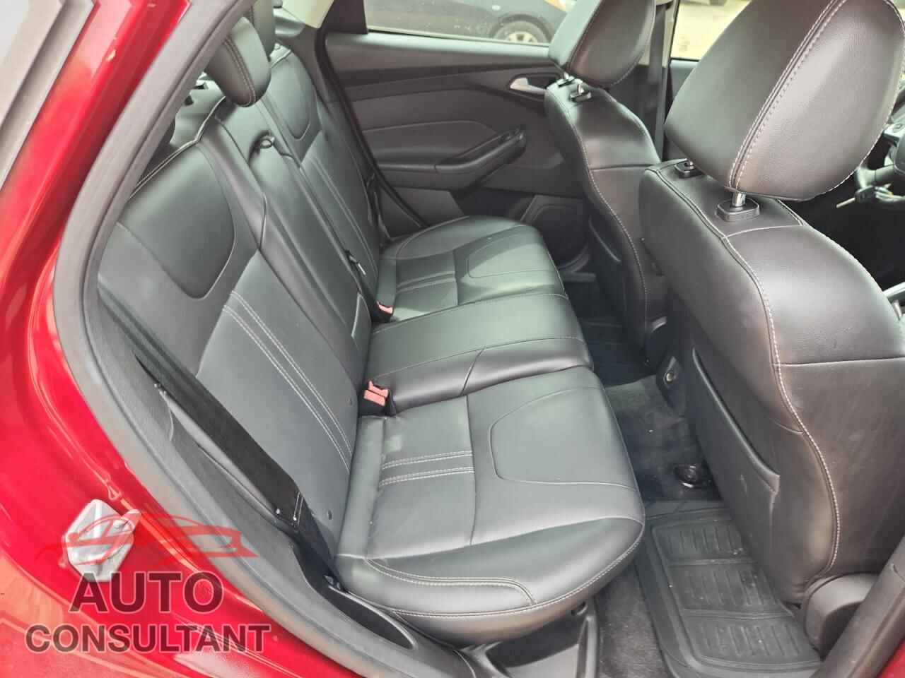 FORD FOCUS 2014 - 1FADP3F24EL160563