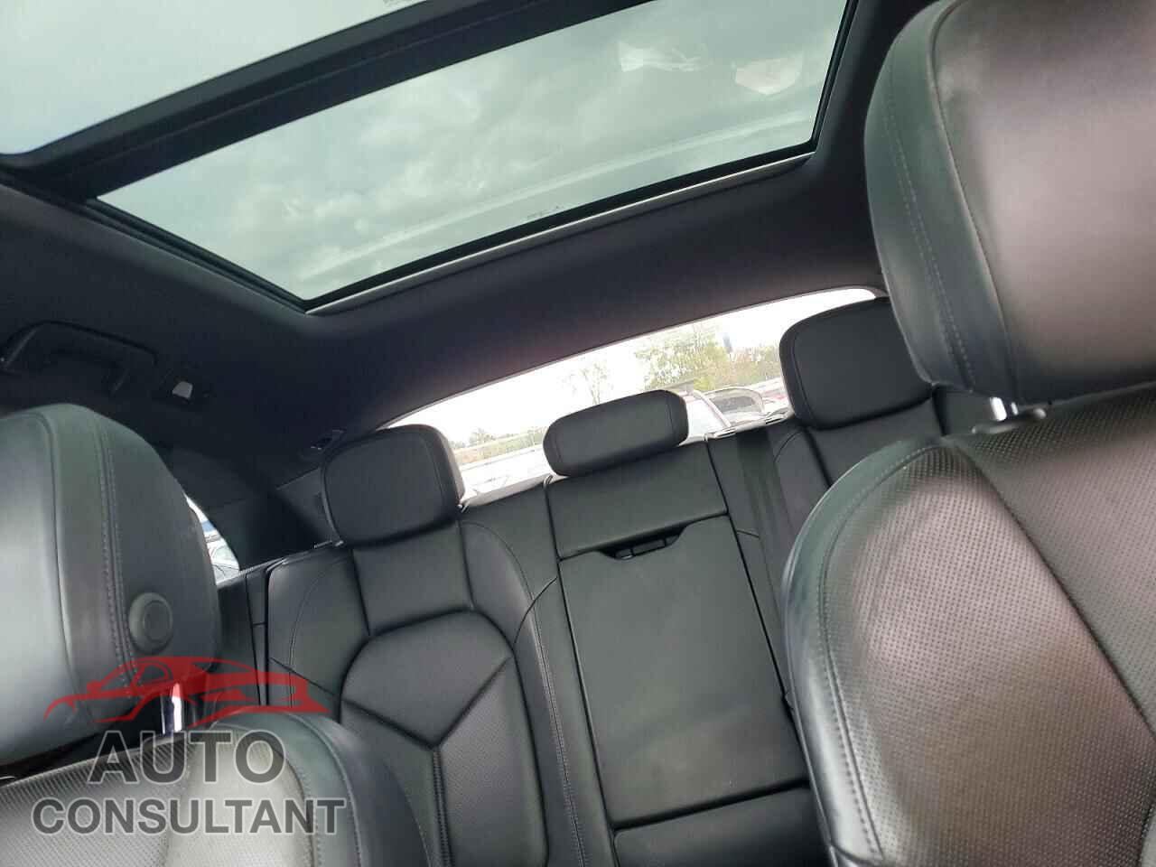 PORSCHE MACAN 2015 - WP1AB2A56FLB62919
