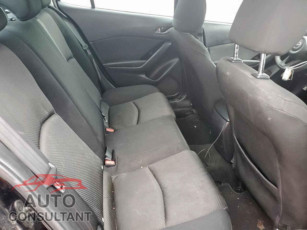 MAZDA 3 2017 - 3MZBN1U71HM122329