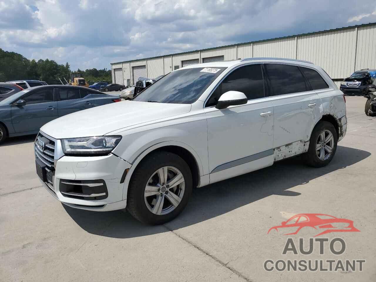 AUDI Q7 2017 - WA1LHAF71HD055135