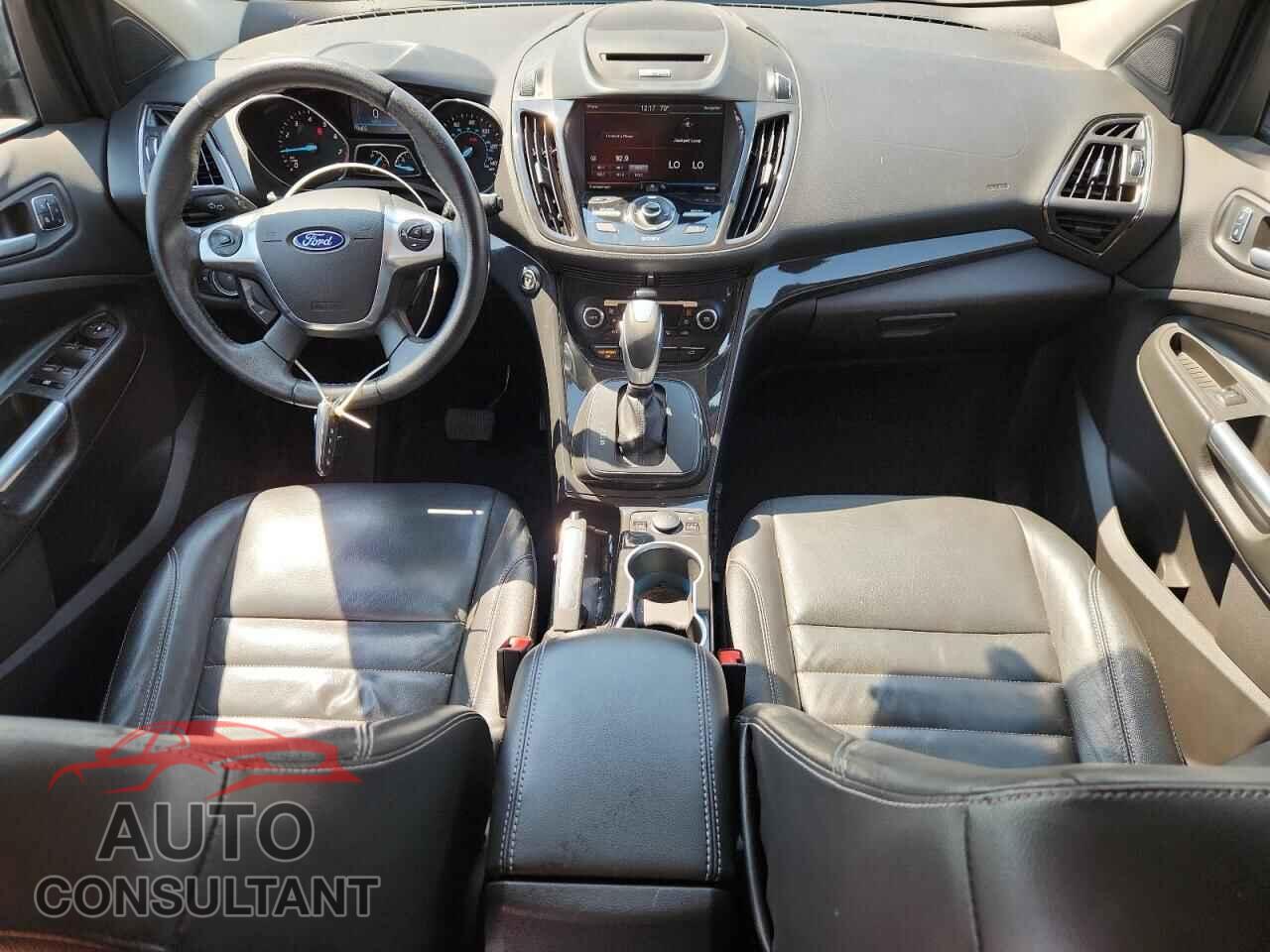 FORD ESCAPE 2015 - 1FMCU9JX2FUA47058
