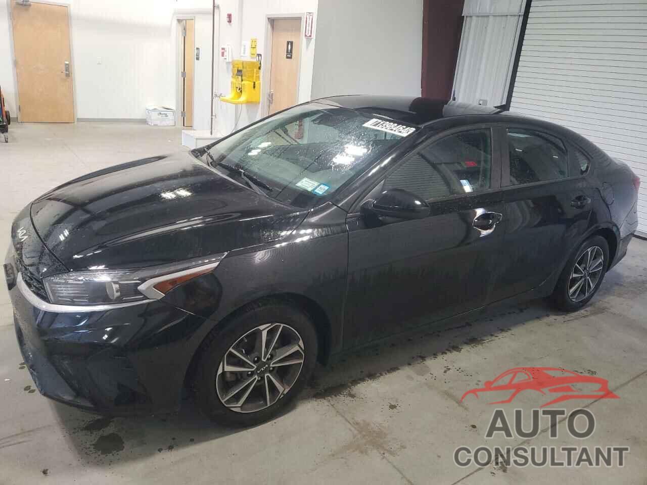 KIA FORTE 2023 - 3KPF24AD2PE575019